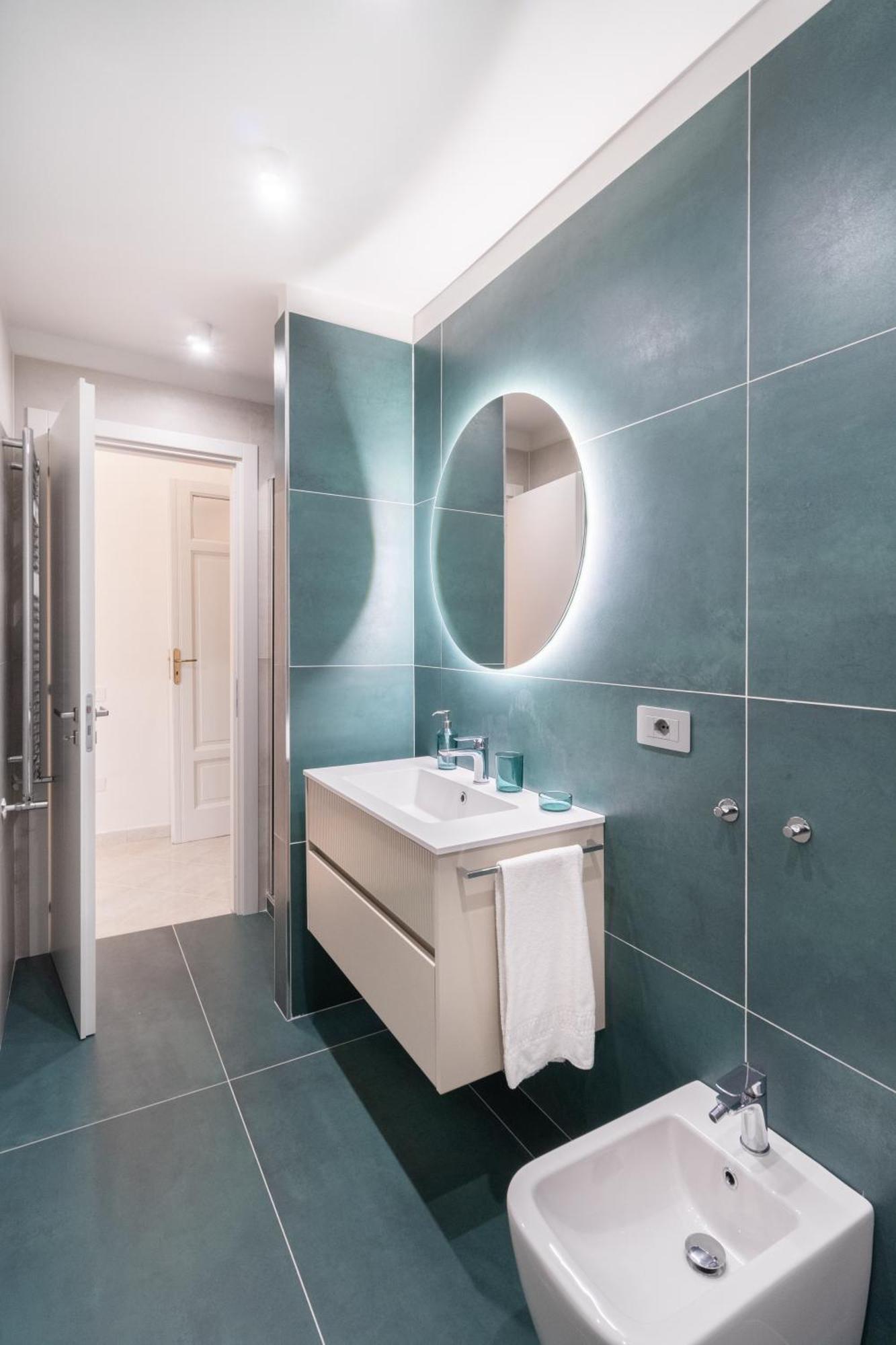Palazzo Galeoni Luxury Suites Salerno Esterno foto