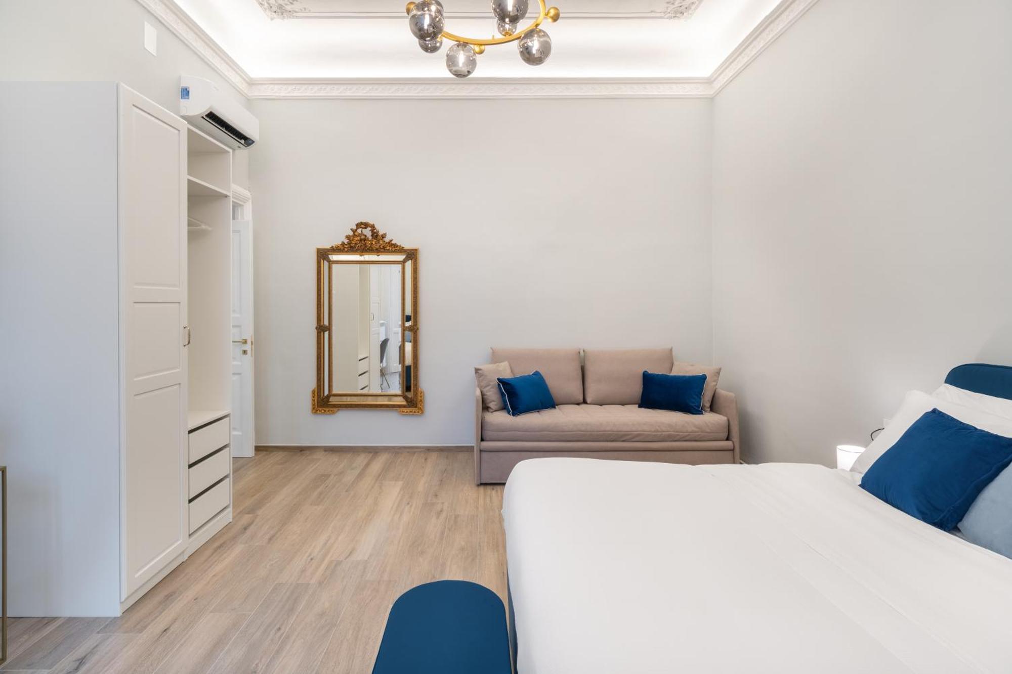Palazzo Galeoni Luxury Suites Salerno Esterno foto