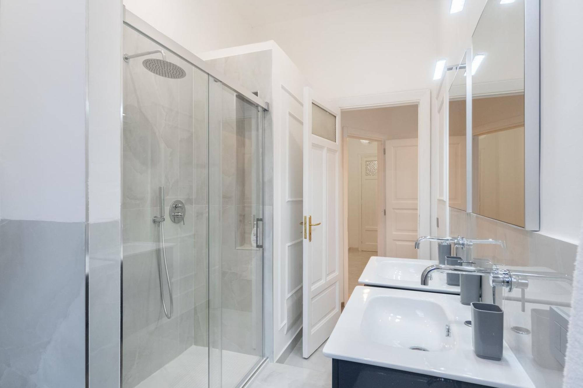 Palazzo Galeoni Luxury Suites Salerno Esterno foto